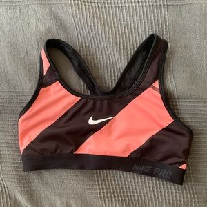 striped nike sports bra